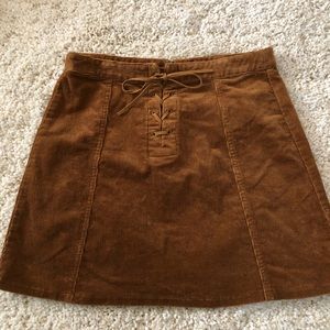 Tan corduroy skirt. Size medium.